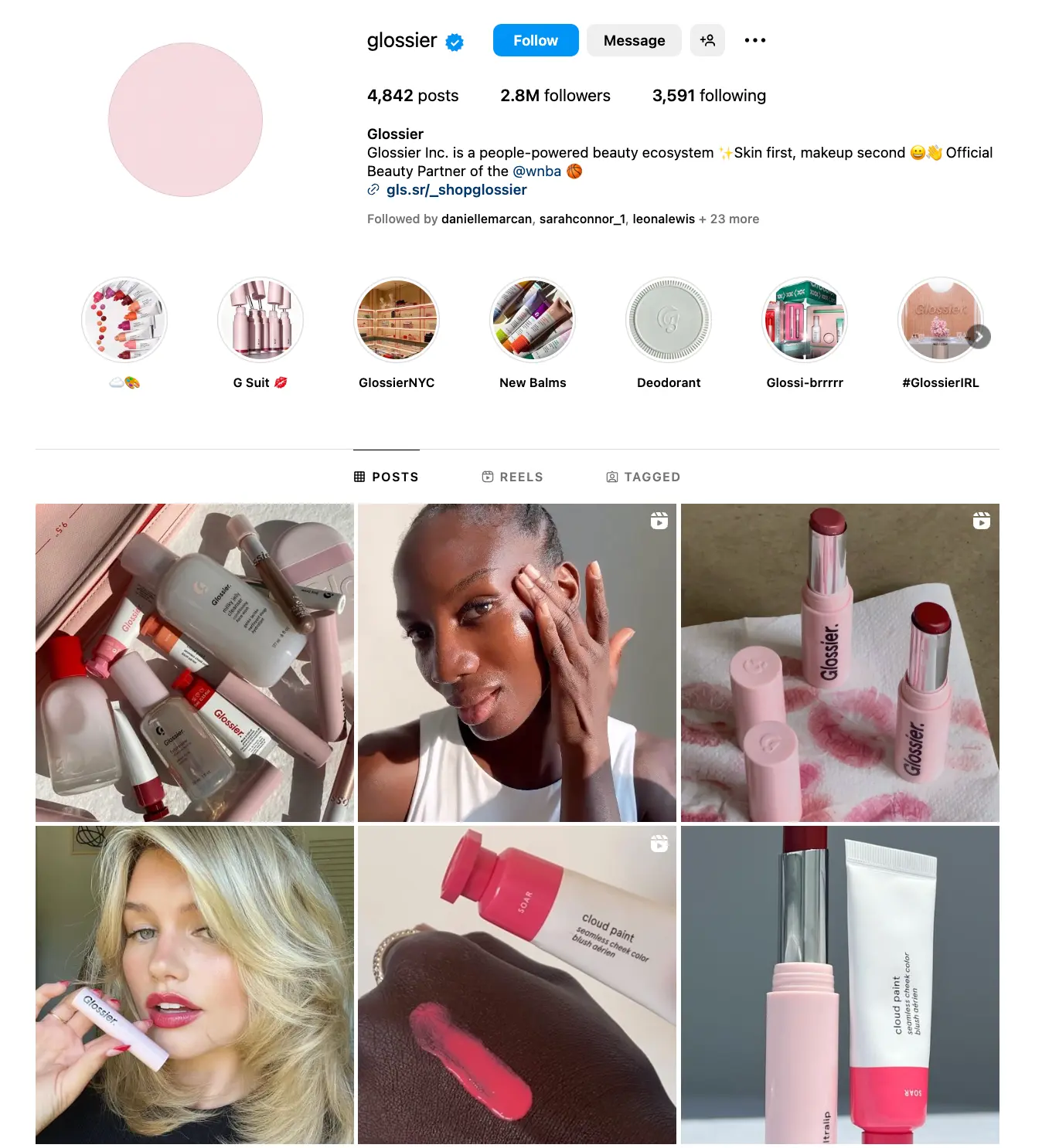 Beauty brand Glossier's Instagram Feed